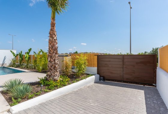 Nueva construcción  - Chalet Independiente - Benijofar