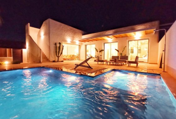 Nueva construcción  - Chalet Independiente - Benijofar