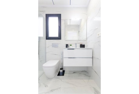 Nueva construcción  - Chalet Independiente - Torrevieja - Torretas