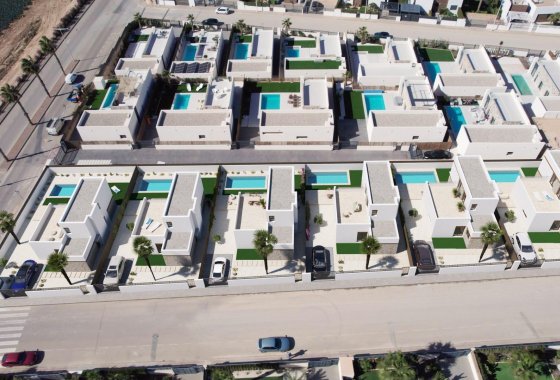 Nueva construcción  - Chalet Independiente - Algorfa