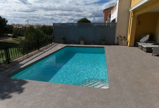 Reventa - Chalet Independiente - Algorfa