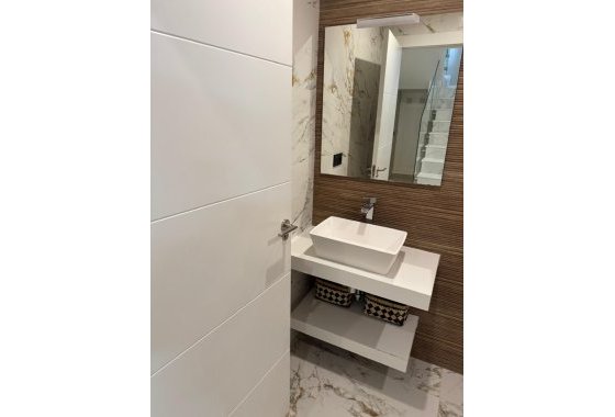 Reventa - Chalet Independiente - Algorfa