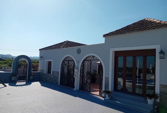 Reventa - Chalet Independiente - Jacarilla