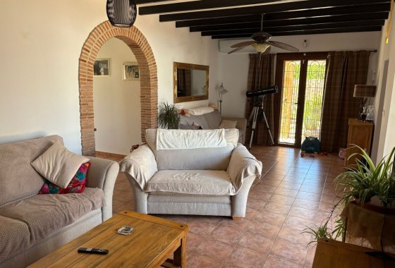 Reventa - Chalet Independiente - Jacarilla