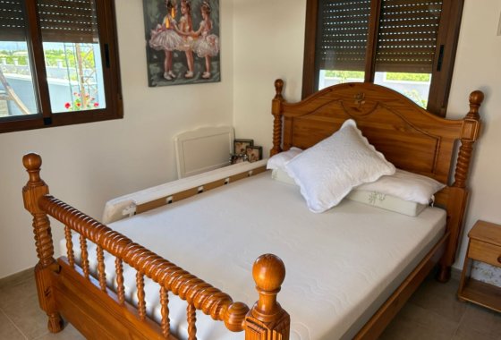 Reventa - Chalet Independiente - Jacarilla