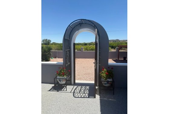 Reventa - Chalet Independiente - Jacarilla