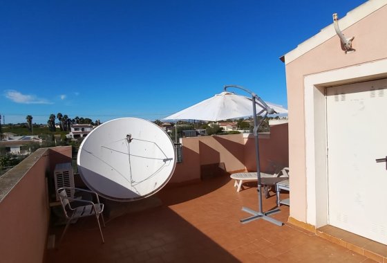 Reventa - Bloque De Cuatro - Los Montesinos - La Herrada