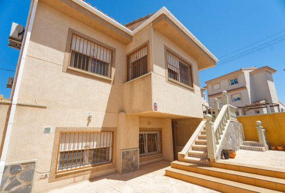 Reventa - Chalet Independiente - Ciudad Quesada - Rojales