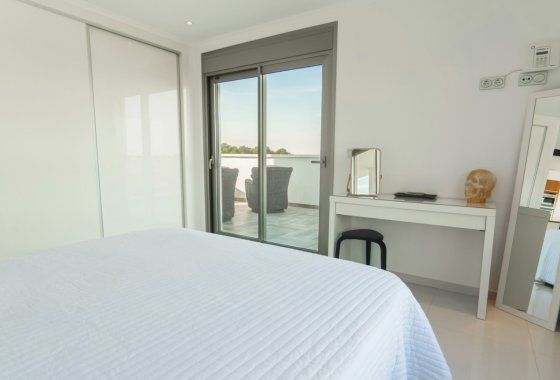 Reventa - Chalet Independiente - Ciudad Quesada