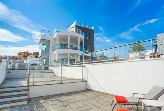 Reventa - Chalet Independiente - Ciudad Quesada