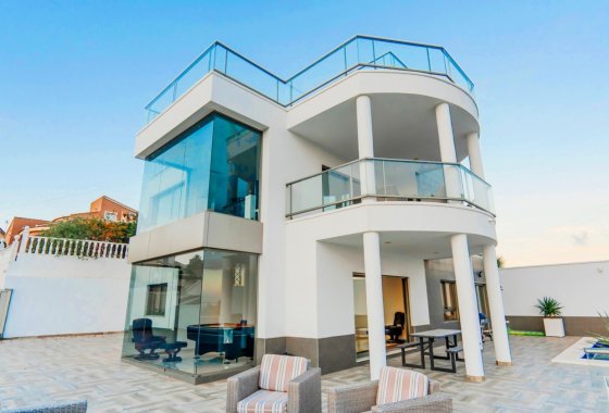 Reventa - Chalet Independiente - Ciudad Quesada