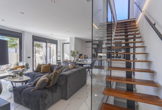 Reventa - Chalet Independiente - Ciudad Quesada