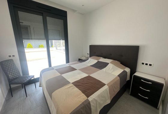 Reventa - Chalet Independiente - San Miguel de Salinas - San Miguel Salinas