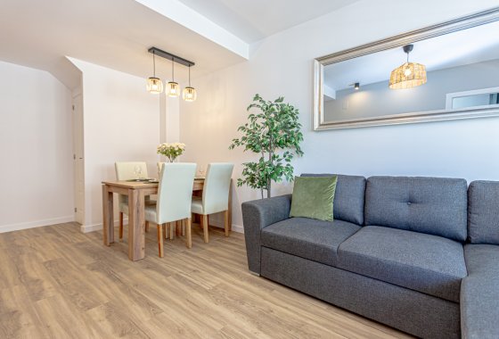 Reventa - Duplex - Los Altos