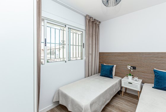 Reventa - Duplex - Los Altos