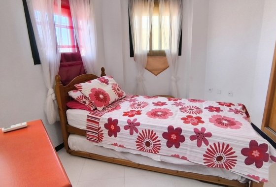 Reventa - Semi - Detached Villa - Ciudad Quesada