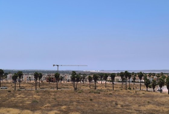 Reventa - Semi - Detached Villa - Ciudad Quesada