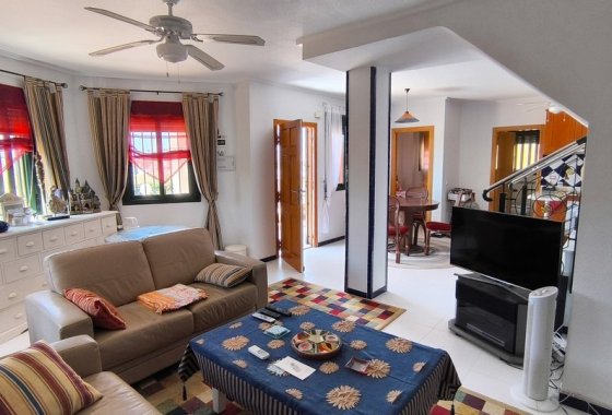 Reventa - Semi - Detached Villa - Ciudad Quesada