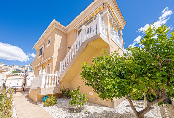 Reventa - Chalet Independiente - Villamartin - Montegolf