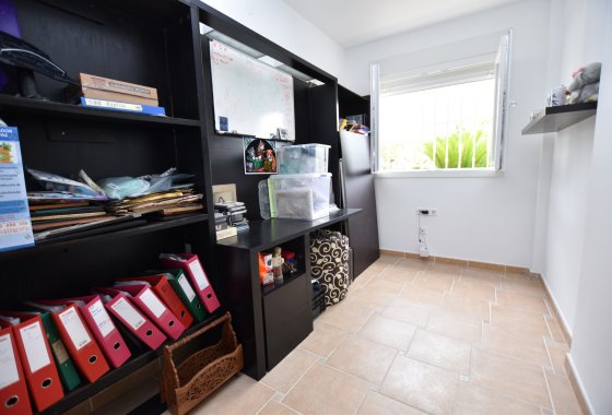 Reventa - Chalet Independiente - Algorfa