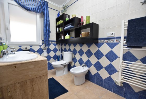 Reventa - Chalet Independiente - Algorfa