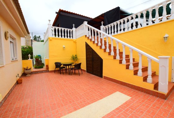 Reventa - Chalet Independiente - Algorfa