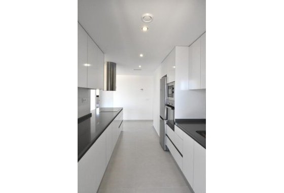 Nueva construcción  - Apartamento - San Miguel de Salinas - Pueblo