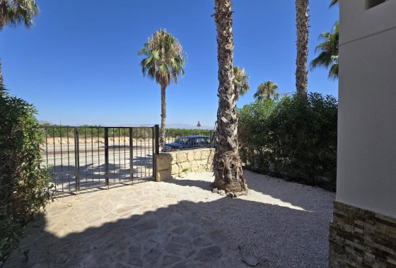 Re-Sale - Detached Villa - Algorfa