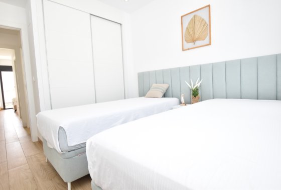 Reventa - Apartamento - Torrevieja - Los Balcones