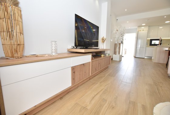 Reventa - Apartamento - Torrevieja - Los Balcones