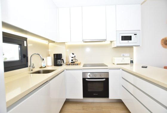 Reventa - Apartamento - Torrevieja - Los Balcones