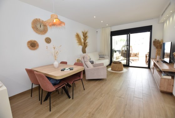Reventa - Apartamento - Torrevieja - Los Balcones