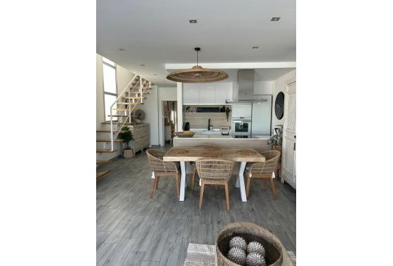 Reventa - Chalet Independiente - Daya Vieja