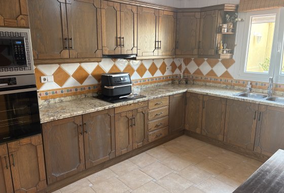 Reventa - Chalet Independiente - Algorfa