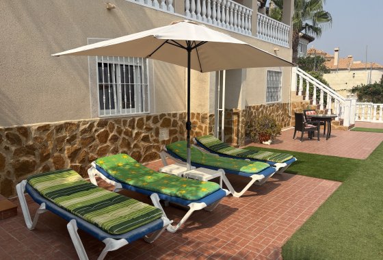 Reventa - Chalet Independiente - Algorfa