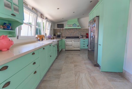 Reventa - Chalet Independiente - Las Heredades - Heredades