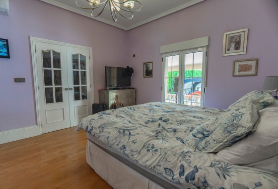 Reventa - Chalet Independiente - Las Heredades - Heredades