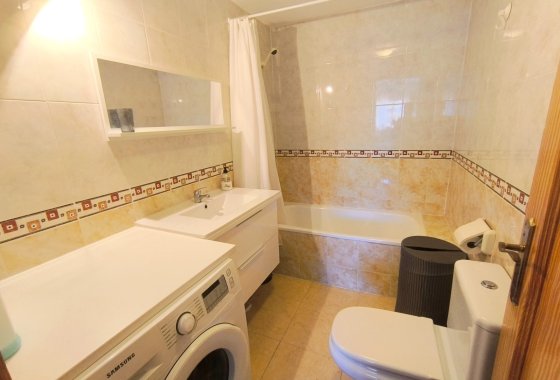 Re-Sale - Apartment - Almoradí