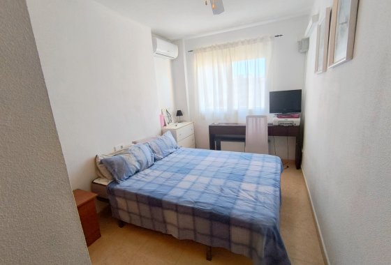 Re-Sale - Apartment - Almoradí