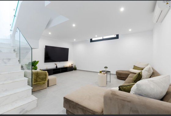 Reventa - Chalet Independiente - Algorfa