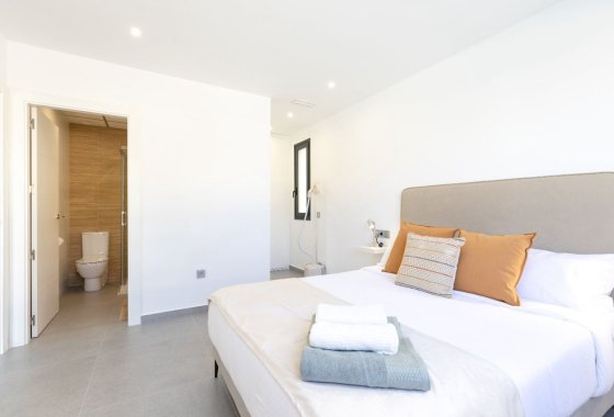 Reventa - Chalet Independiente - Algorfa