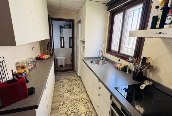 Re-Sale - Semi - Detached Villa - Algorfa