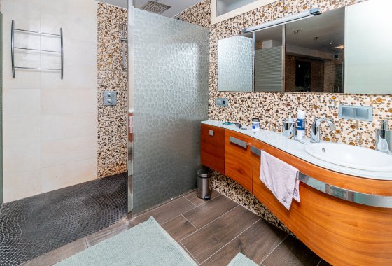 Reventa - Chalet Independiente - La Mata