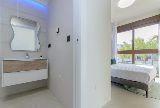 Nueva construcción  - Bungalow - Torrevieja - Los Balcones