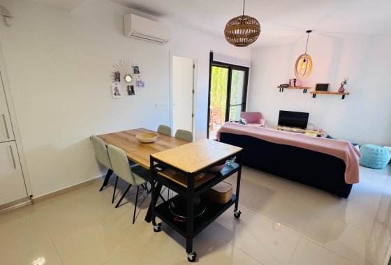 Re-Sale - Apartment - Algorfa