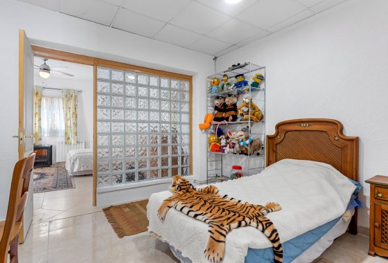 Reventa - Chalet Independiente - Jacarilla