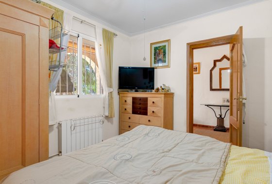 Reventa - Chalet Independiente - Jacarilla