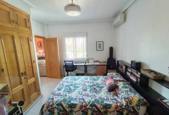 Reventa - Chalet Independiente - Bigastro