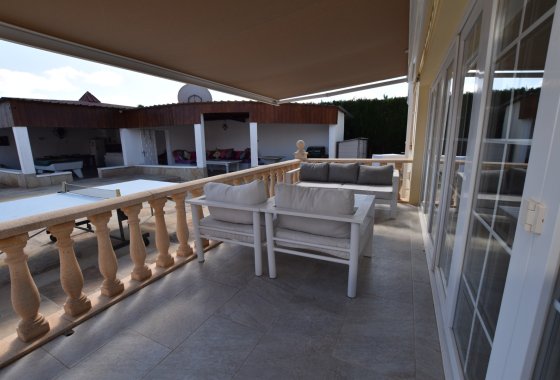 Re-Sale - Finca / Country Property - Las Heredades - Heredades