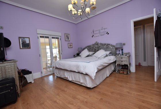 Re-Sale - Finca / Country Property - Las Heredades - Heredades